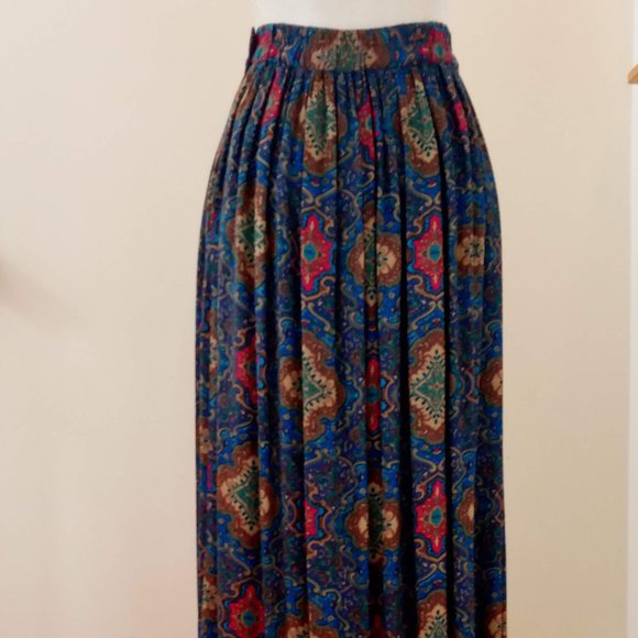 Nordstrom Skirt Mid-Calf - Picture 1 of 7